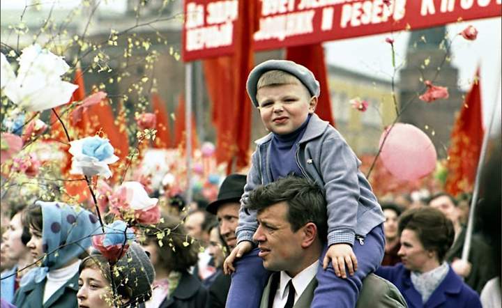 А почему надпись типа на английском?