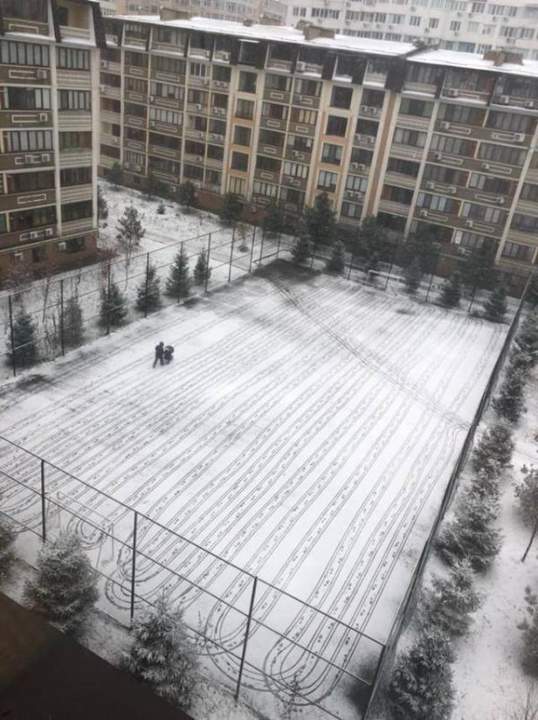 Лопату надо было спереди пристроить!!!