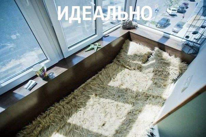Если с ценами на недвижимость так и оставить, то скоро будут продаваться отдельно балконы :(