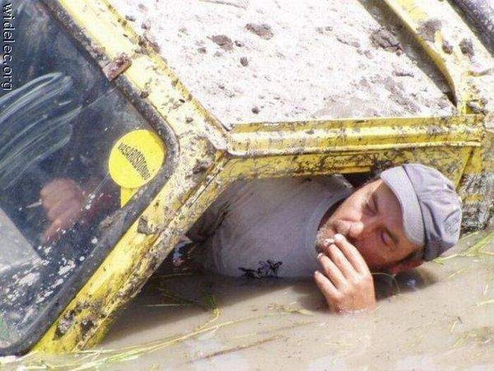 Ви а ливинг ин елоу субмарин