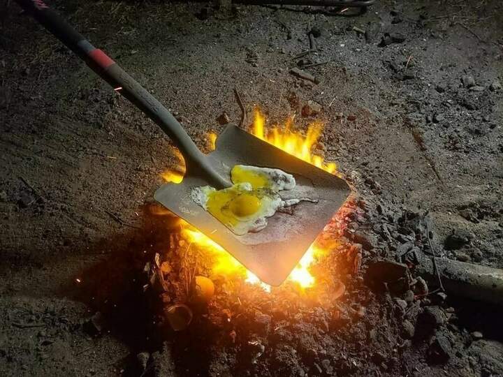 Сложнее копать сковородкой