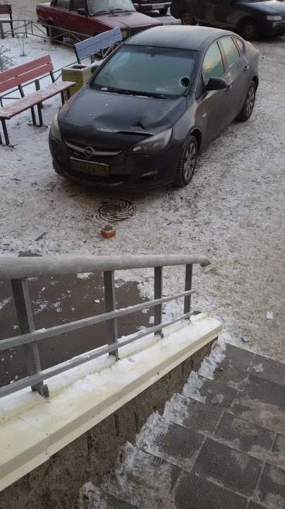 Вот те раз подумал водитель, - вот те два подумал ветеран Сидоров
