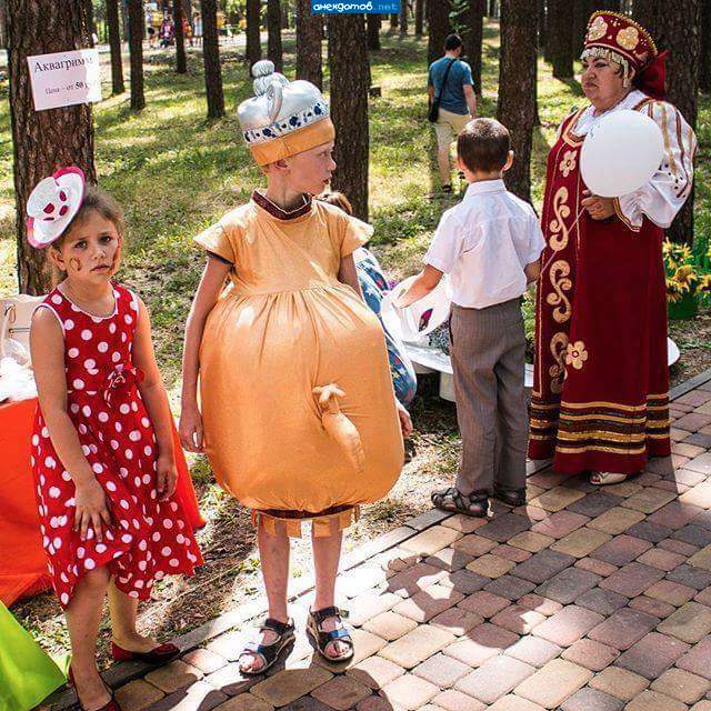 У взрослых ни мозгов, ни такта, ни здравого смысла.