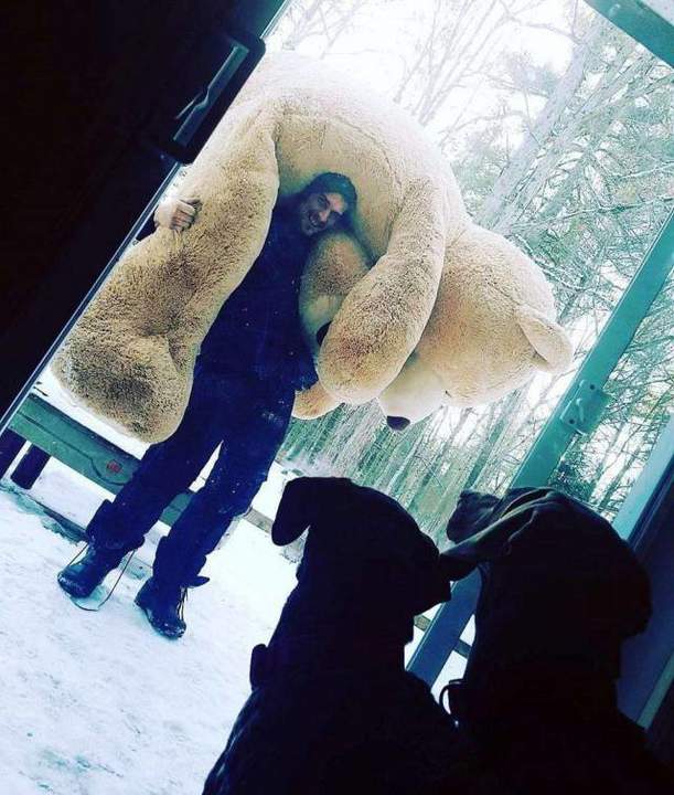 Пацаны, я вам большую рваклю принес!