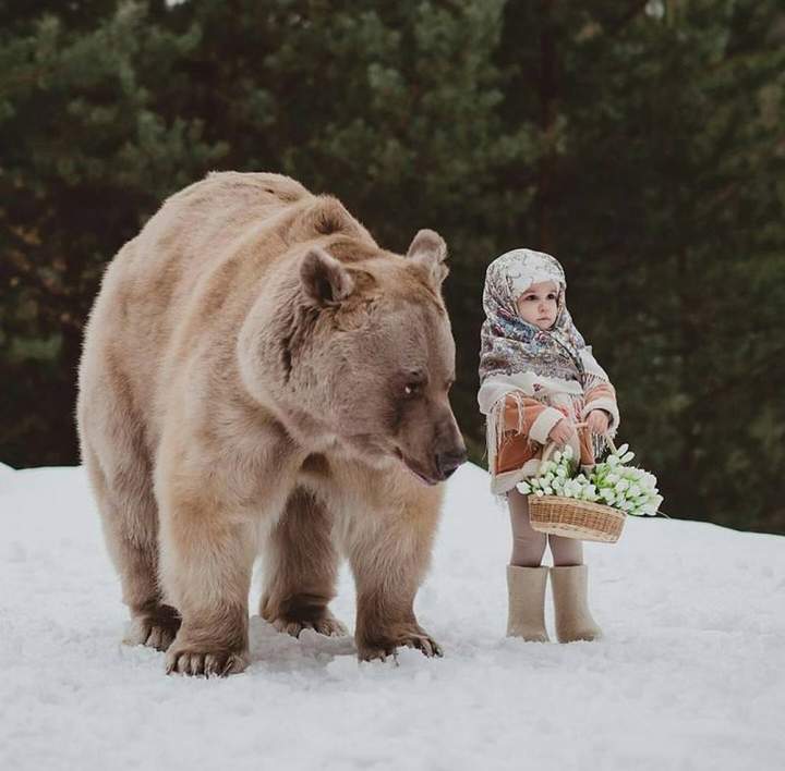 Ну, показывай, где твоя злая мачеха.