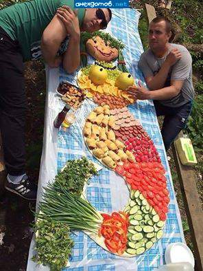 Наш модератор над ней второй год слюни пускает