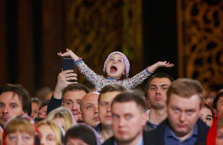 Боже! Дай мне скорее конфет!