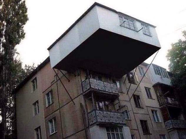 А у нас в Махачкале нет физики и нет законов...