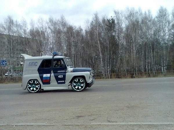 Папуасы любят все блестящее