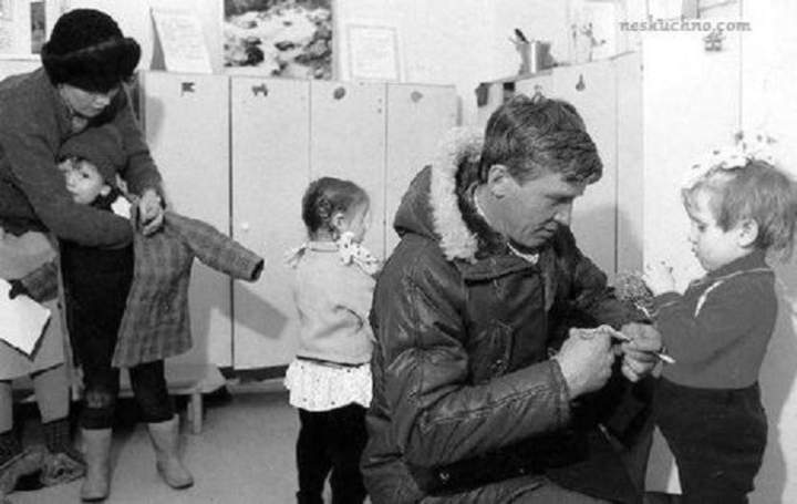 врёте вы все.ясли с 6-и месяцев.детсад-бесплатно