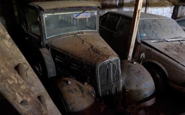 За такого ржавого, двух новых дают.