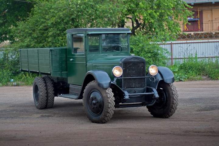 Перый экспортный автомобильВ 1934 партия из 100 шт. ЗИС-5 была продана в Турцию