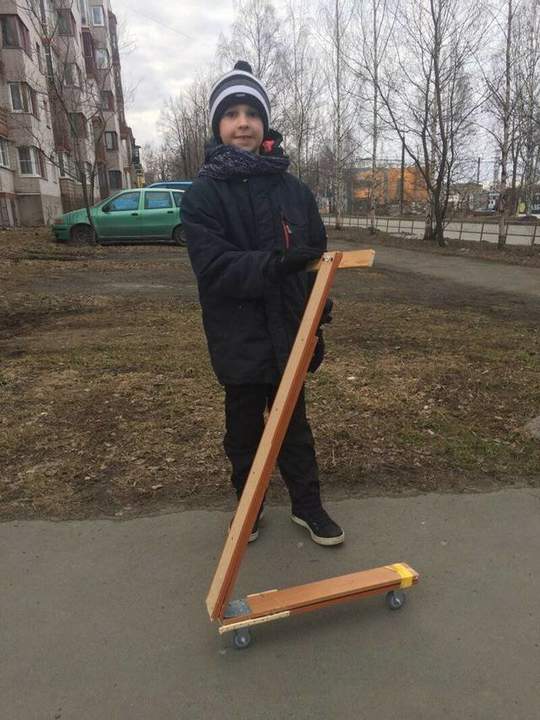 Скотча мало - быстро сломается