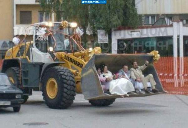 А я сяду, в кабриолет!