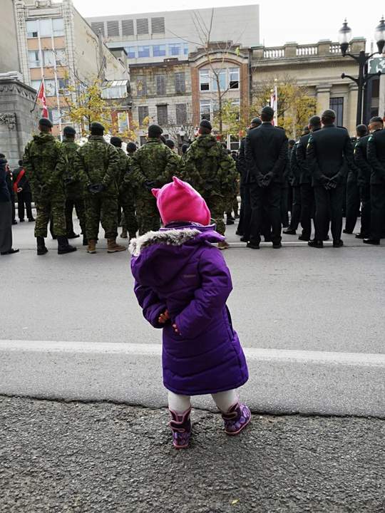 Конторские. Справа от военных.