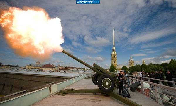 В Питере 12 часов