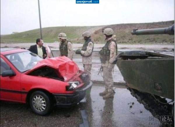 -И чо хотел? -Да я это, который час, служивые?