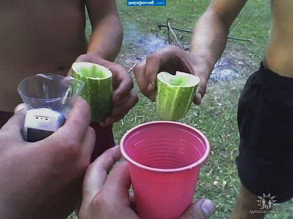 из огурца всегда был самый лучший стопарь
