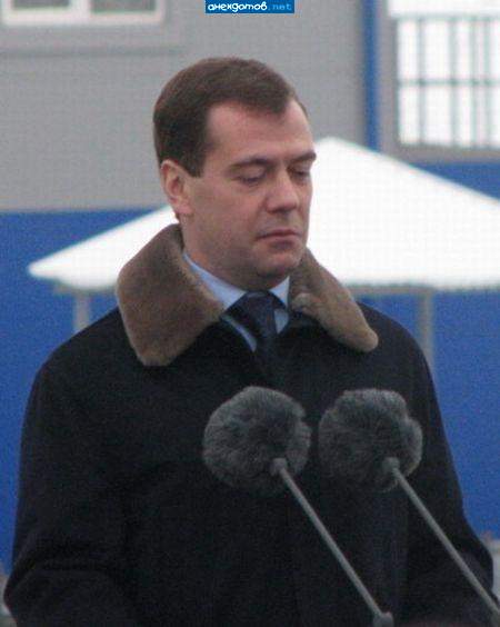 Вам делать нечего в Москве когда нет мысли в голове!..