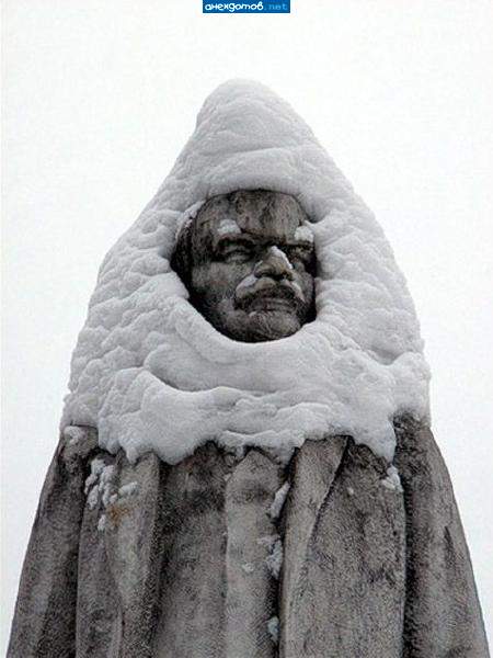 Кацо, слюшай, какой такой Ленин! Это нащ Гиви...