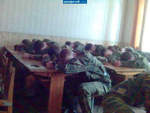 Кто не был, не поймет. Ленинская комната, час полит. занятий