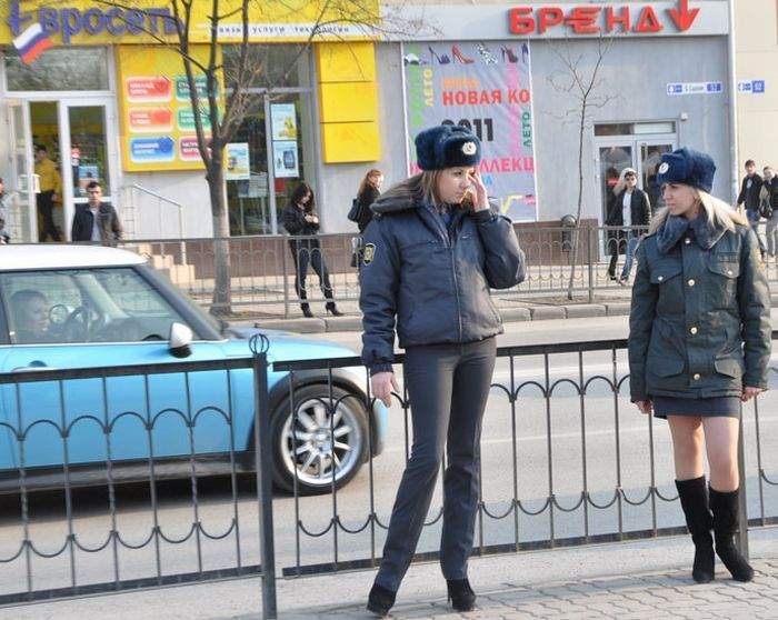 Кто бы что ни говорил, а окружающие все любуются.