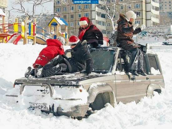 А хозяина похоже по осени грохнули....