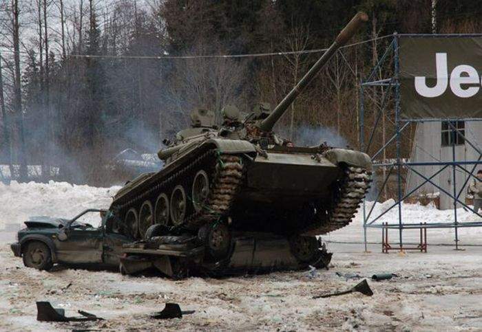 На вас, нарушителей, эвакуаторов не напасешься!