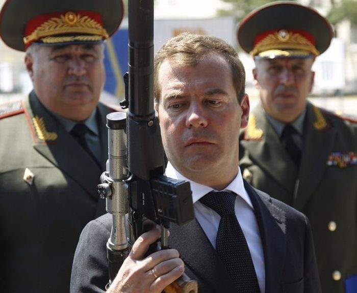 пиндос тебе Володя.Я хочу еще порулить