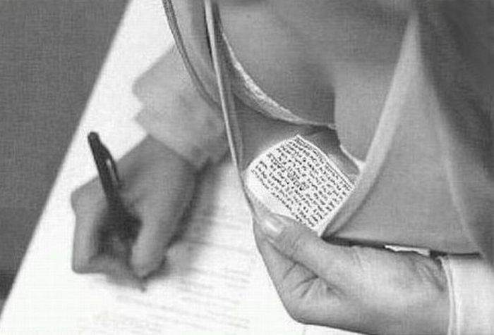 что у мужика в голове, то у бабы в сиськах