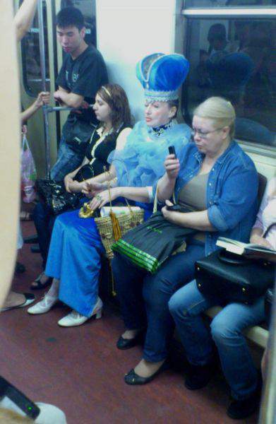 Все как люди, а я как королева