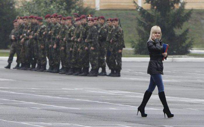 Ало, ты скоро, я твоих уже построила...