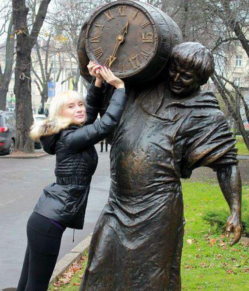 Не за то держишься, дурочка!..