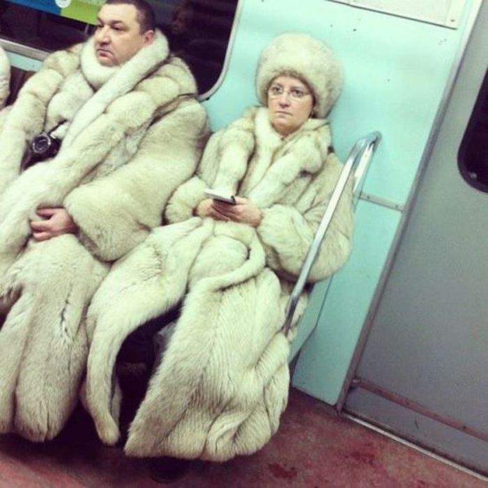 Угнал тачку.с@ка, гегемон!!!