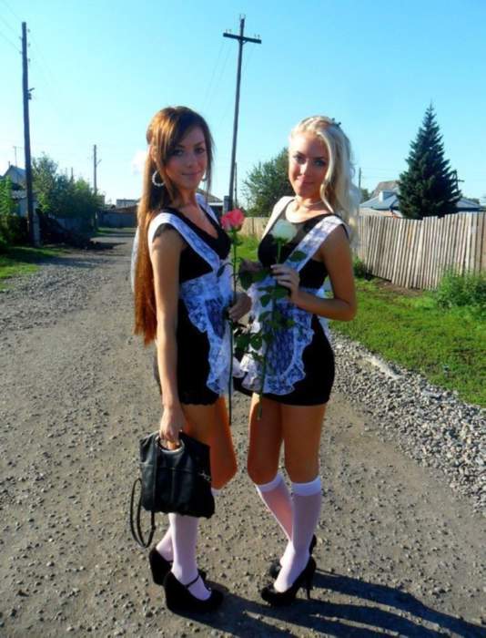 Мы не отличницы,-удовлетворительницы!