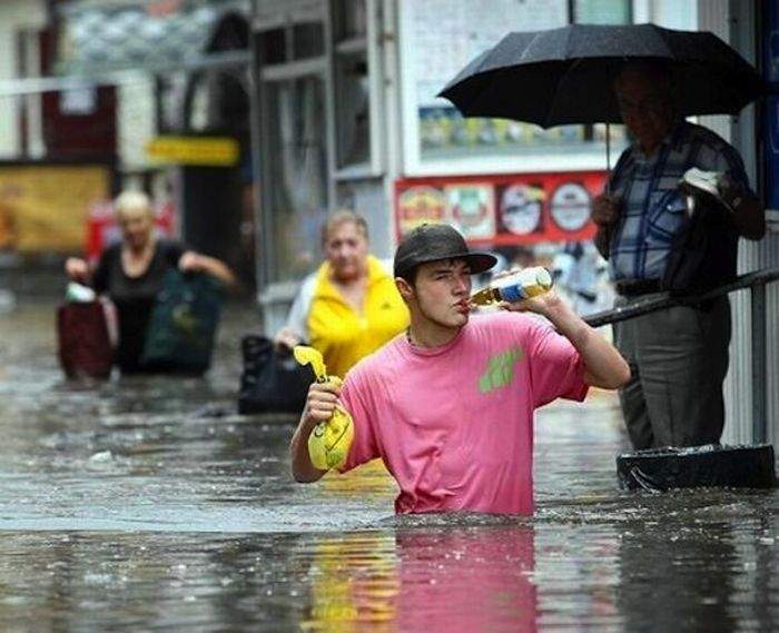 Губит людей не пиво, губит людей вода.