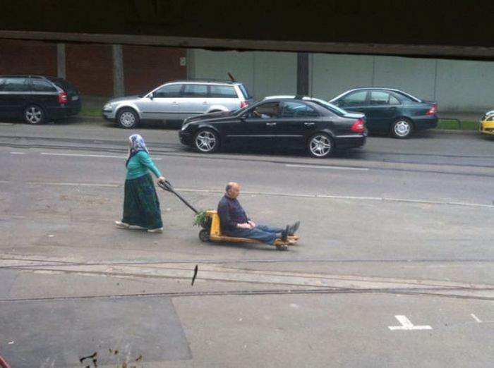 Вдруг война, а я уставший.