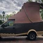 "машина марки Скороход"