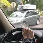 "автоматическая разгрузка при резком торможении"
