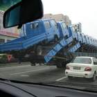 "А в деревне месяц Май, поскорее приезжай!))"