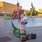 "Какой чистоты реки и моря, такие и русалки"